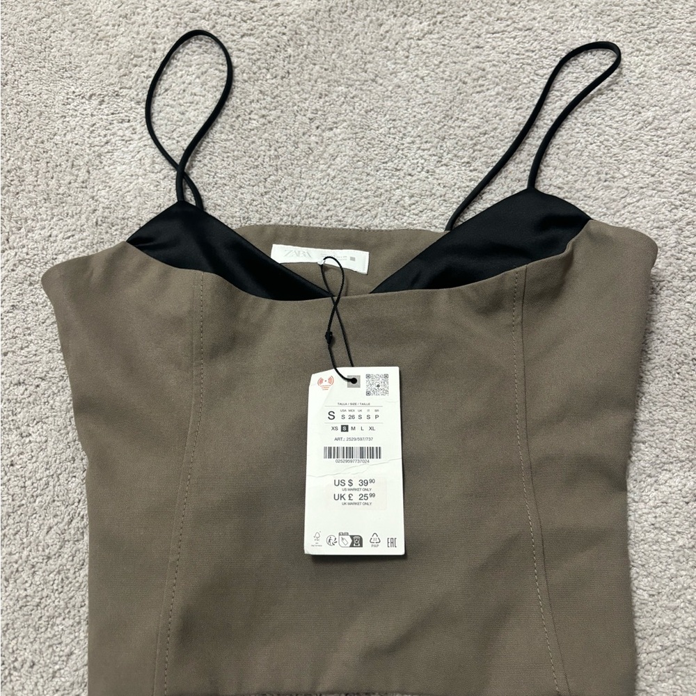 Zara Women's top in Brown and Black NWT never worn!! Super cool and cute